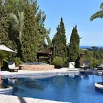 Seven Senses Luxury Hilltop With Sea Views * 산타 에우랄리아 데 리오