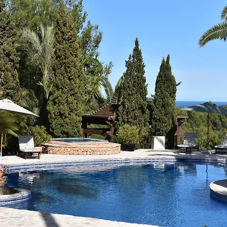 Seven Senses Luxury Hilltop With Sea Views * 圣埃乌拉利亚