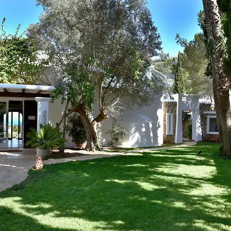 Seven Senses Luxury Hilltop With Sea Views * 산타 에우랄리아 데 리오